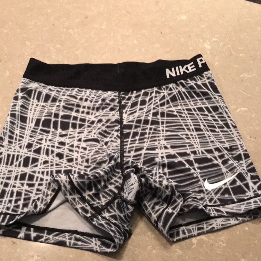 Nike Pro Shorts M